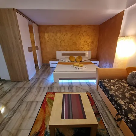 Golden Studio- Panoramic View With Terrace-3